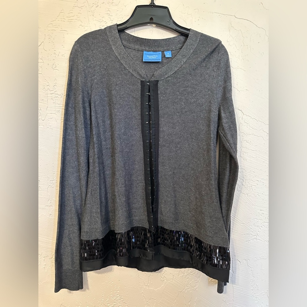 🛍️4/$15🛍️Clasp Long Sleeve Blouse